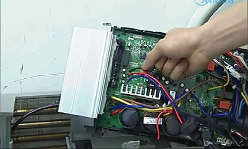 奉贤美的空调电话是多少